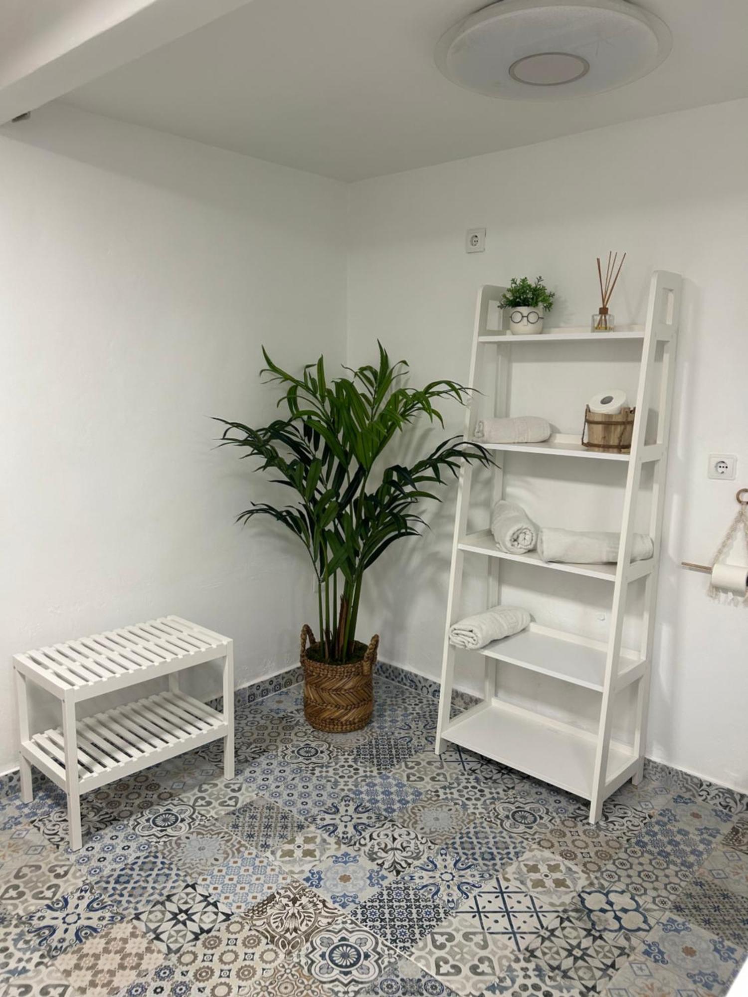 El Hidalgo Apartment อัลมาโกร ภายนอก รูปภาพ